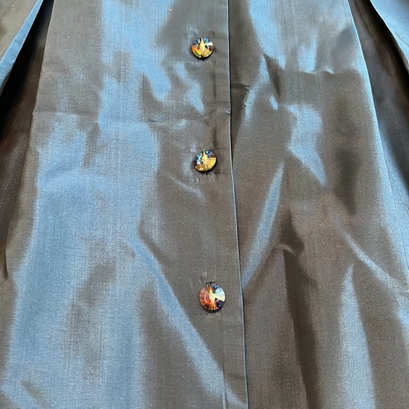 Women’s dress - Picture 3 of 7